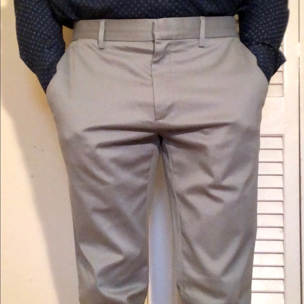 Banana Republic Chinos - NWOT